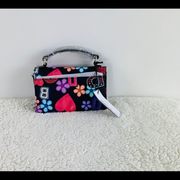 Dooney Bourke Flowers  DB Graffiti Mimi Crossbody - Picture 2 of 8